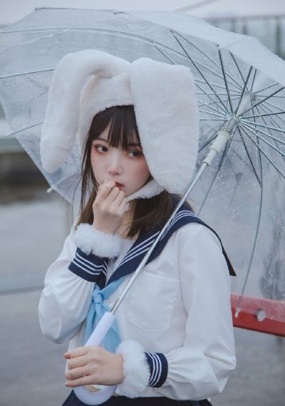 日本她在夫丈面前被耍了在线观看