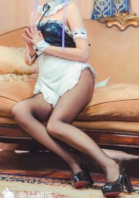 美女被男人扒开腿猛免费视频