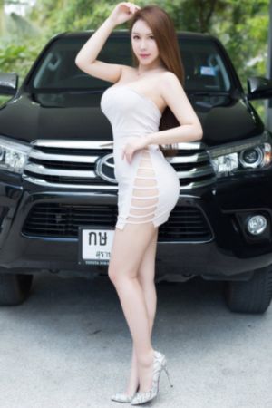 女大学生沙龙室在线观看
