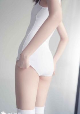 图书馆女朋友在线观看