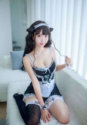 我丰满的岳母